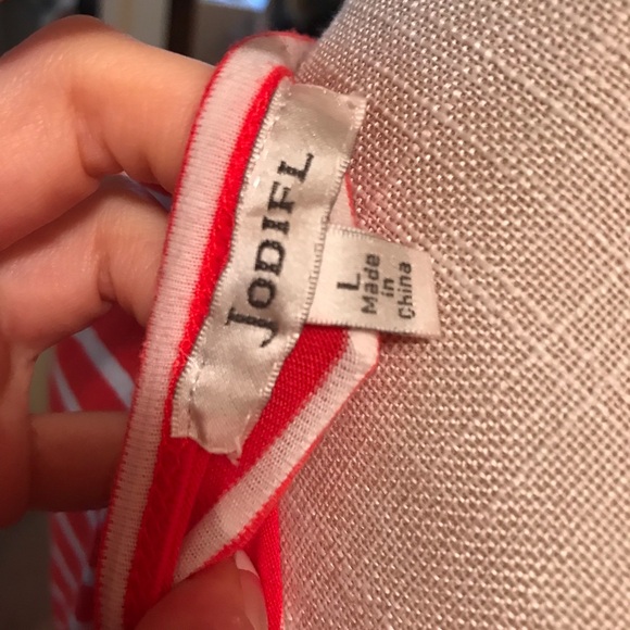 Striped top white lace at bottom short - Picture 3 of 3